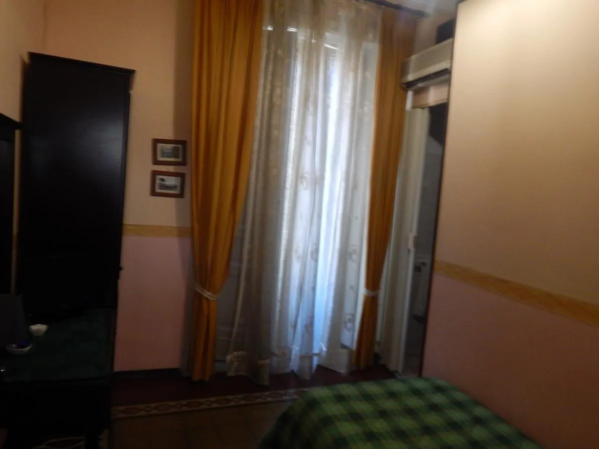 Rooms XX Settembre Aeroporto di Catania Fontana Rossa