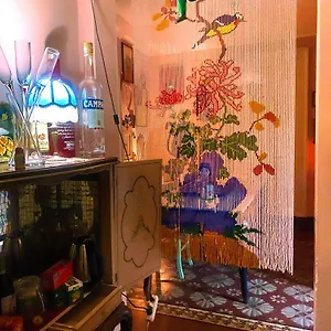 La Cot Bed & Breakfast